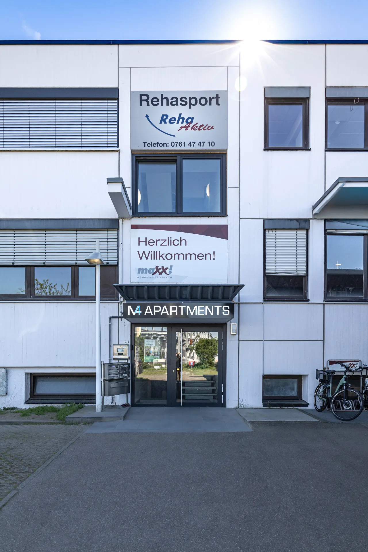M4 Apartments Empfang